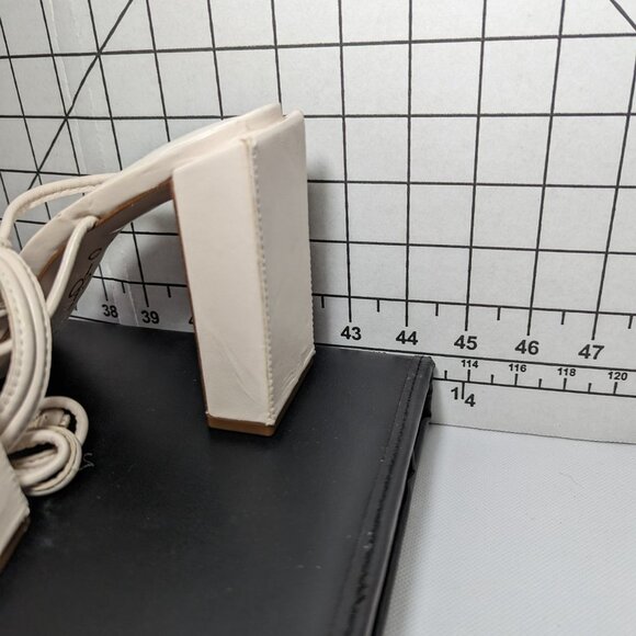 NEW Womens Jessica Simpson Size 8M Oversized Heeled Sandals Strappy LaceUp White - Picture 3 of 7